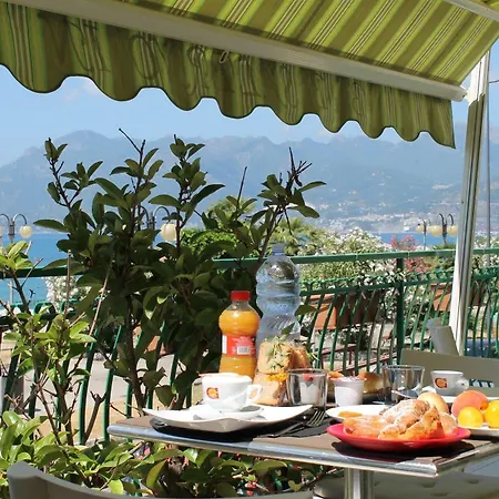 In 4* Salerno